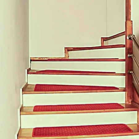 Santrivani חאניה