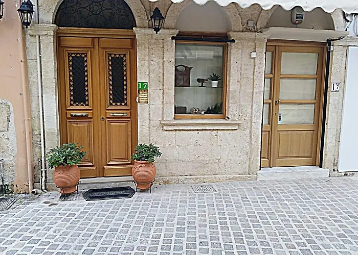 Ξενοδοχείο με διαμερίσματα Santrivani 4*