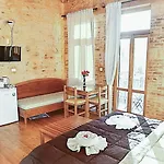 Santrivani Aparthotel 4*