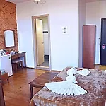 Santrivani 4* Chania (Crete)