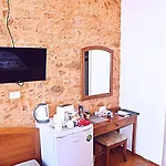 Santrivani Aparthotel
