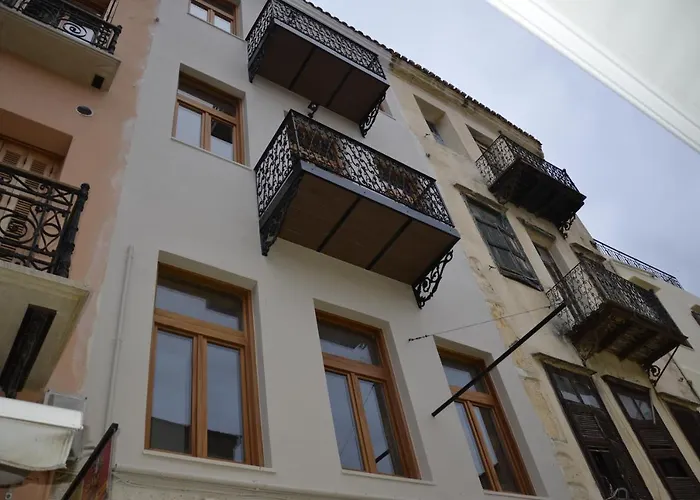 Santrivani Aparthotel