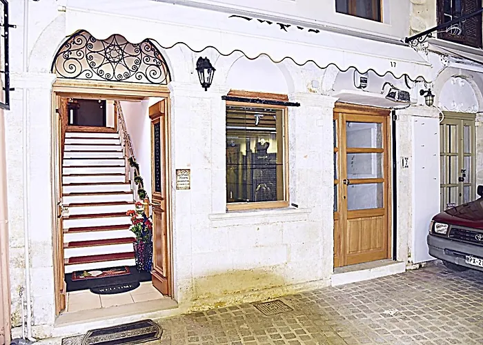 Santrivani Chania (Crete)