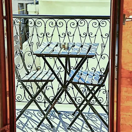 Ξενοδοχείο με διαμερίσματα Santrivani 4*