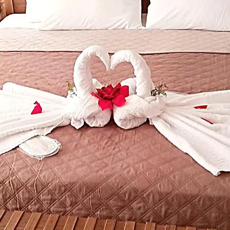 Ξενοδοχείο με διαμερίσματα Santrivani Χανιά