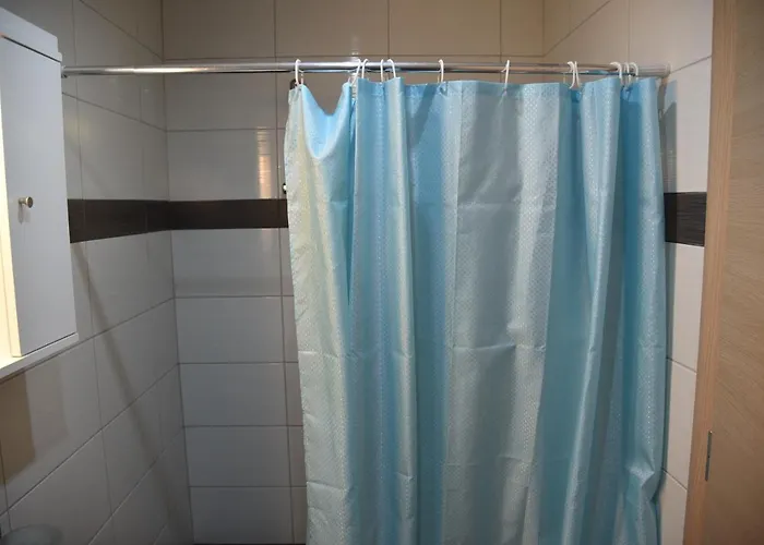 Santrivani خانيا